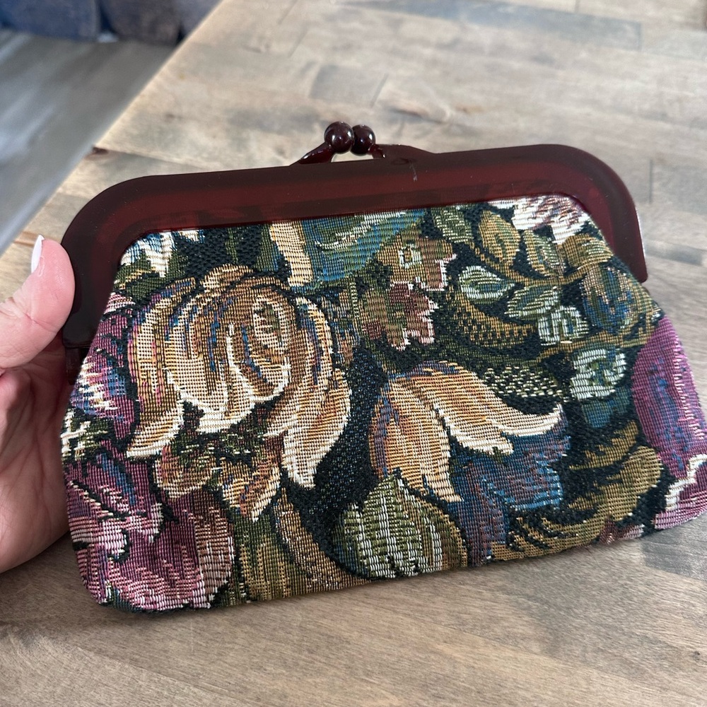 Floral Tapestry Clutch with Brown Frame